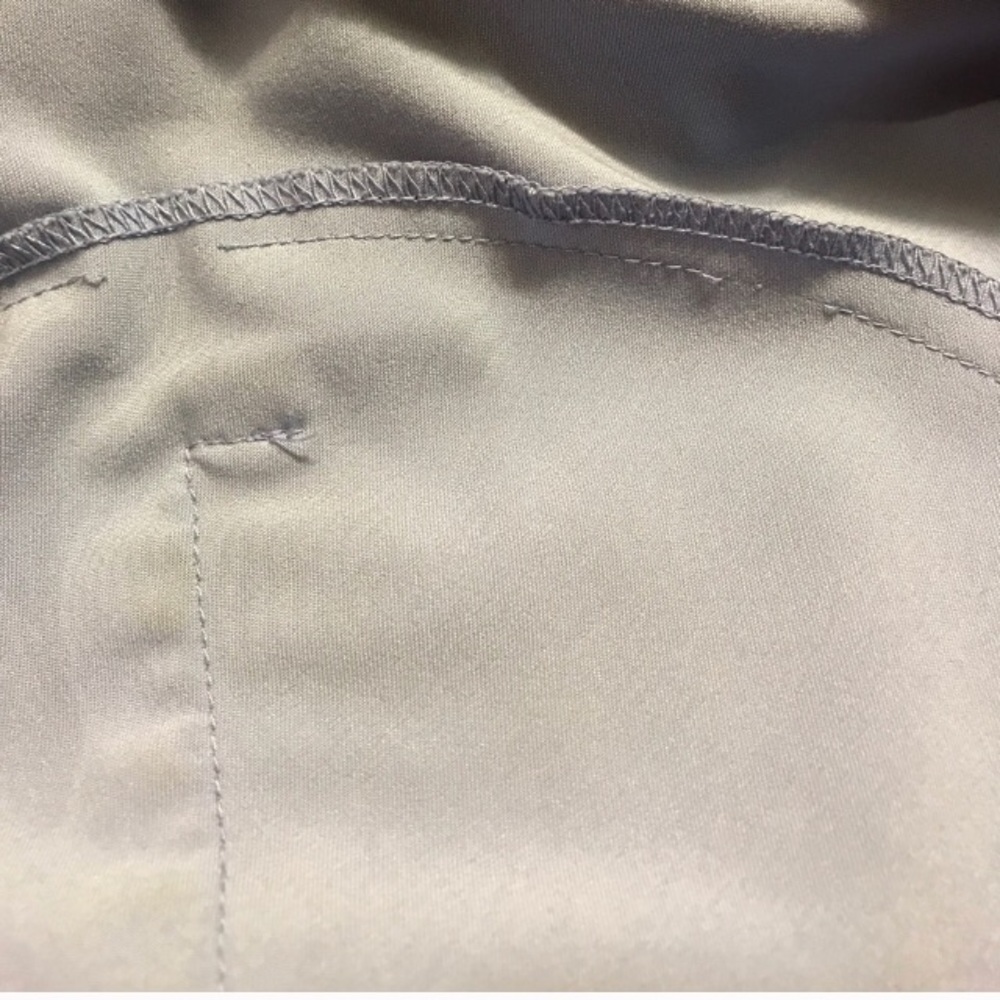 Ceil blue scrub top - Picture 4 of 5